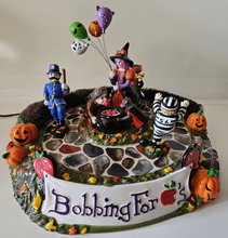 Load image into Gallery viewer, Dept 56- SV Halloween "Halloween Festival" animated accessory
