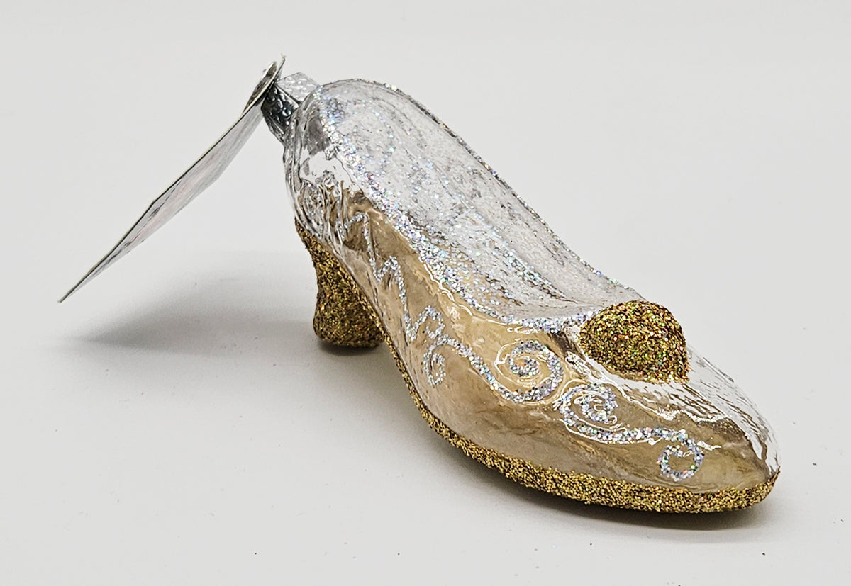 Old World Christmas Glass Slipper ornament #32098 – front ornament view