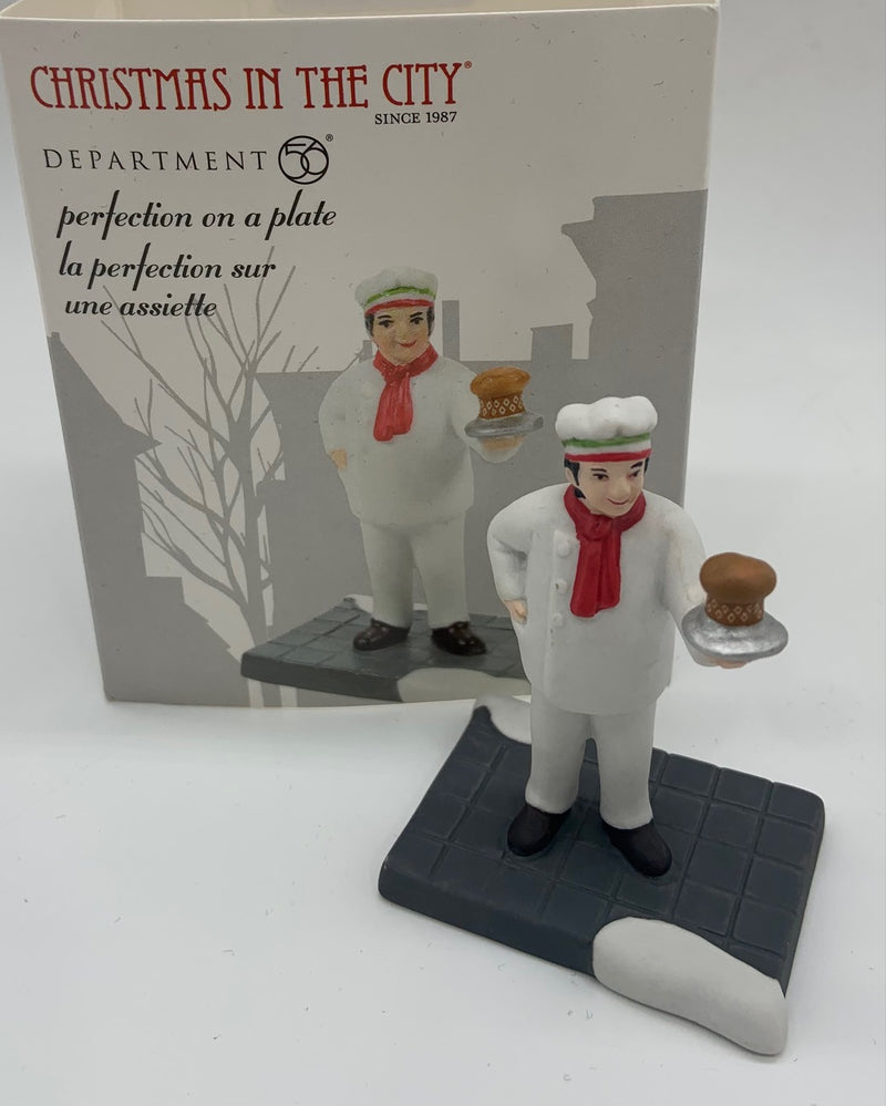 Dept 56- Christmas in the City "Perfection on a Plate" NEW accessory