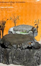 Load image into Gallery viewer, Dept 56- SV Halloween "Foggy Point Platform"
