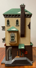 Load image into Gallery viewer, Dept 56 CIC Little Italy Ristorante
