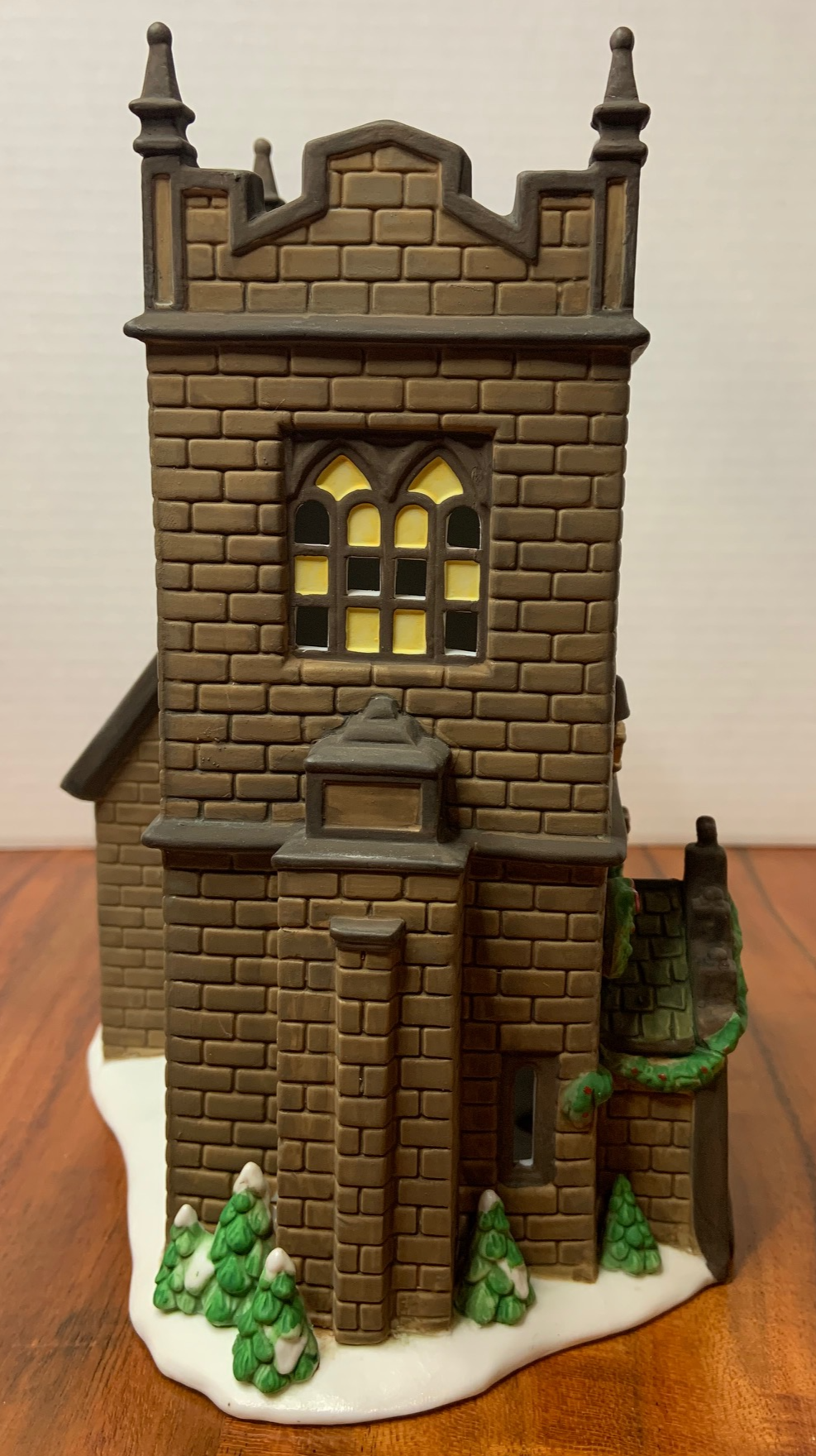 Department 56 Dickens' Village Sudbury Church side