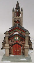 Load image into Gallery viewer, Department 56 Dickens&#39; Village Somerset Valley Church 
