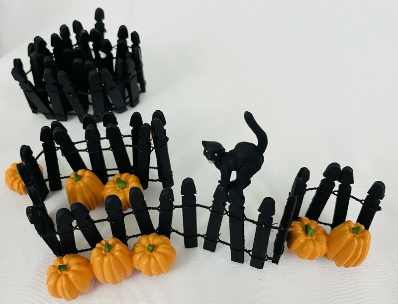 Dept 56-  Snow Village Halloween "Halloween Fence"
