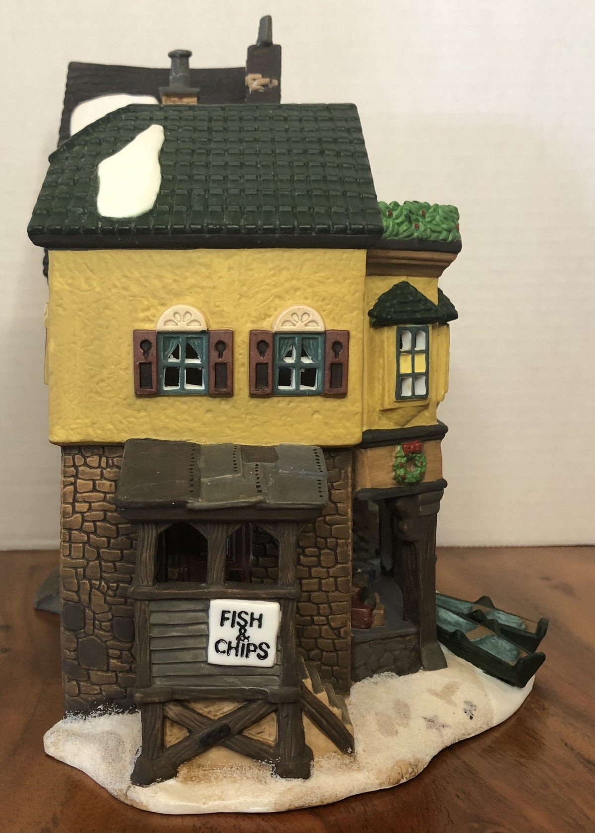 Dept 56- Dickens' Village "The Grapes Inn" side