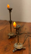 Load image into Gallery viewer, Department 56- Little Town of Bethlehem &quot;Oil Lamps&quot; 
