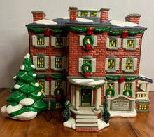 Load image into Gallery viewer, Dept 56- Snow Village &quot;Old Chelsea Mansion&quot;
