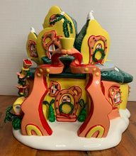 Load image into Gallery viewer, Dept 56-  Grinch Village &quot;Cindy Lou Who&#39;s House&quot;
