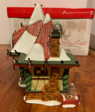 Load image into Gallery viewer, Retired Dept 56- North Pole &quot;Santa&#39;s Visiting Center&quot; Gift Set
