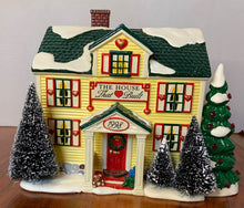 Load image into Gallery viewer, Dept 56- Licensed &quot;Ronald McDonald House&quot;
