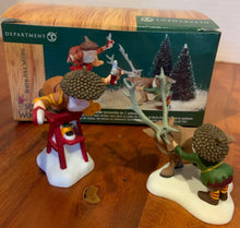 Load image into Gallery viewer, Dept 56- North Pole Woods &quot;Scissors Wizards&quot;
