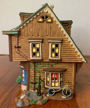 Load image into Gallery viewer, Dept 56- Literary Classics Series &quot;Little Women - The March Residence&quot; side
