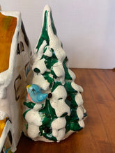 Load image into Gallery viewer, Dept 56. Snow VIllage &quot;Wayside Inn&quot; Bird
