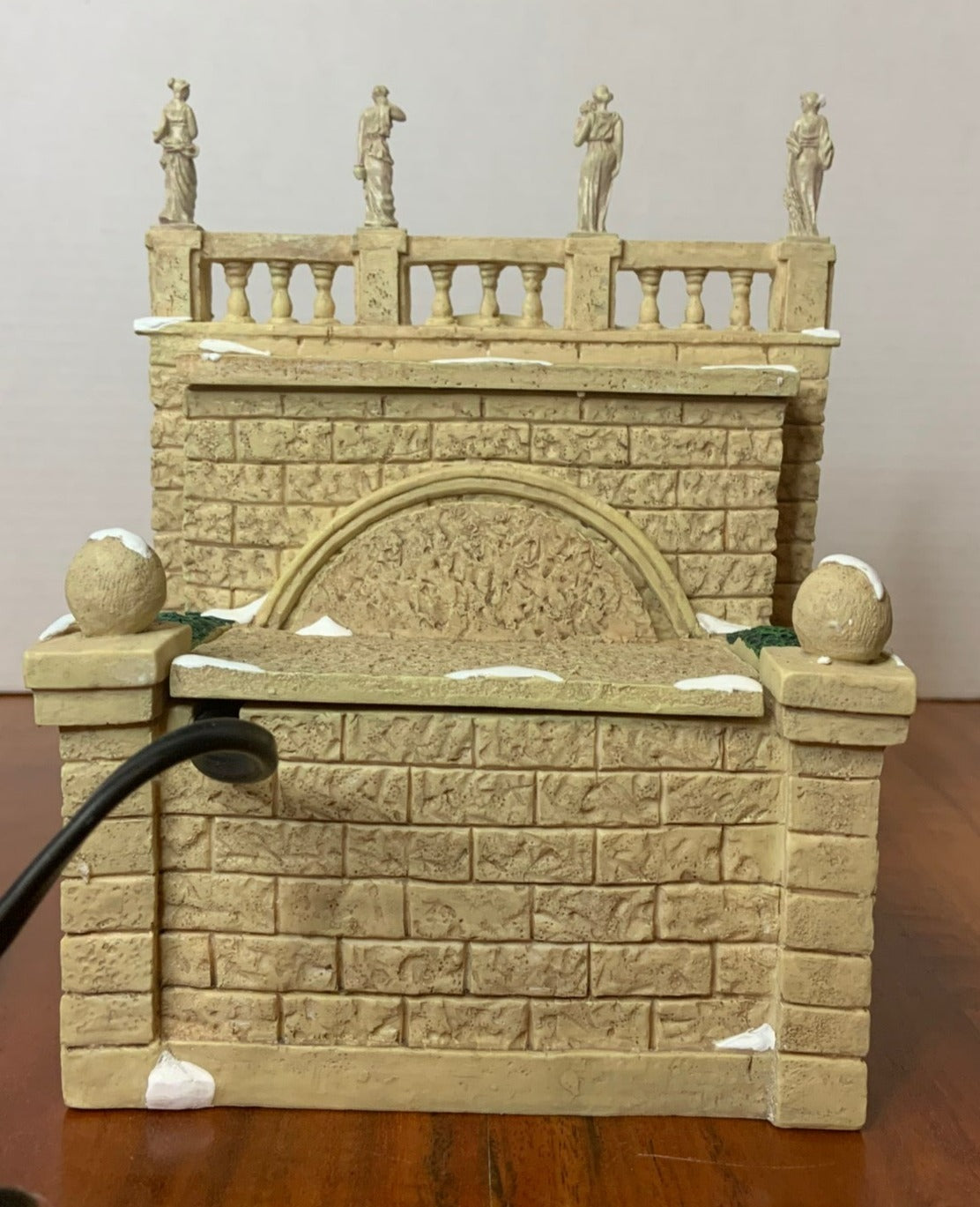 Dept 56- Village "Camden Park Fountain"