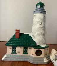 Load image into Gallery viewer, Dept 56- Snow Village &quot;Lighthouse&quot; back
