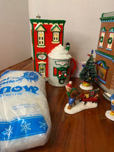 Load image into Gallery viewer, Retired Dept 56- Snow Village &quot;Start a Tradition&quot;
