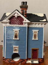 Load image into Gallery viewer, Dept 56. Snow Village &quot;Glenhaven House&quot; Back
