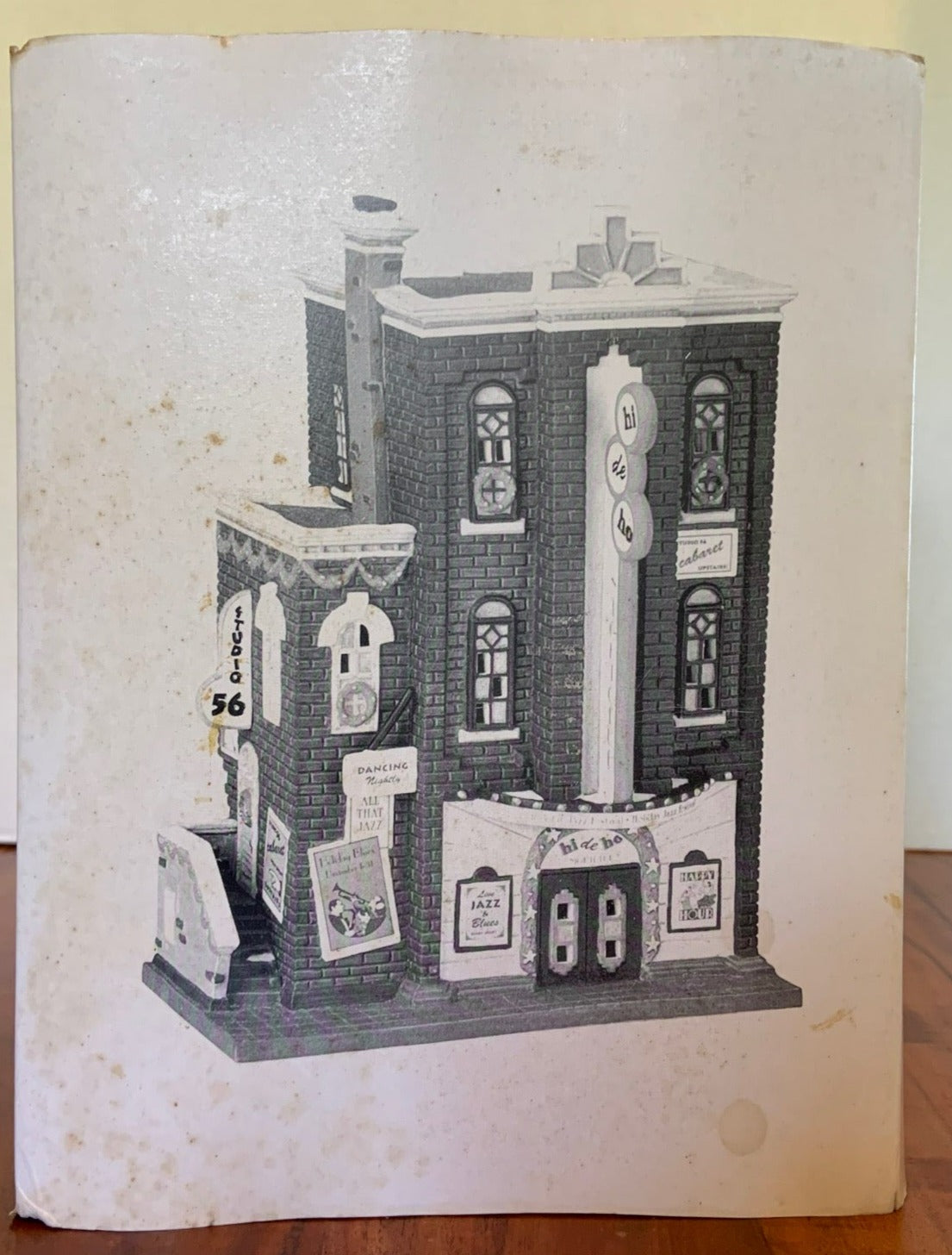 Retired Dept 56- Christmas in the City "Hi-De-Ho Nightclub" 