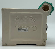 Load image into Gallery viewer, Dept 56- Snow Village &quot;Single Car Garage&quot;
