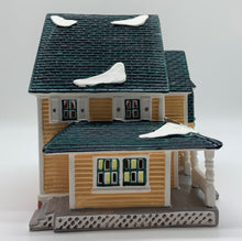 Load image into Gallery viewer, Dept 56. Snow Village &quot;Woodbury House&quot; side
