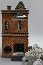 Load image into Gallery viewer, REtired Department 56- Snow Village &quot;Village Post Office&quot;
