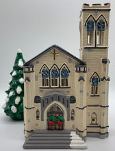 Load image into Gallery viewer, Dept 56- Snow Village &quot;Cathedral Church&quot;
