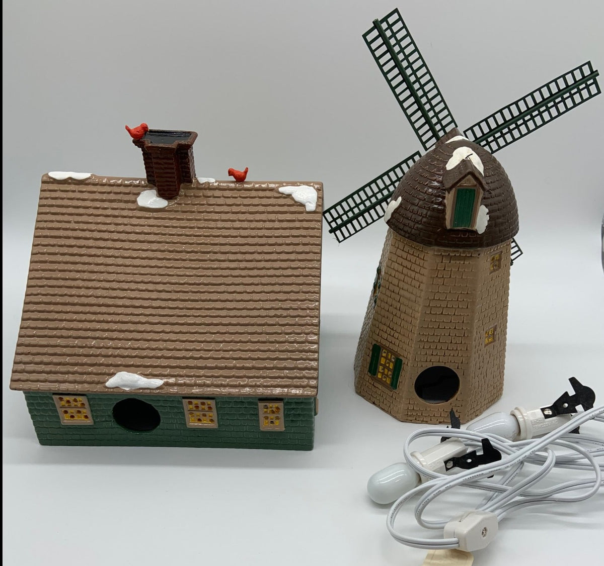 Retired Dept 56- Snow Village "Home Sweet Home" 