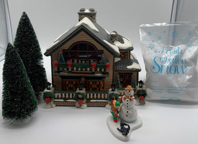 Dept 56- Snow Village 