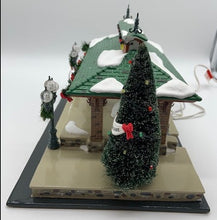 Load image into Gallery viewer, Department 56- Snow Village &quot;Home for the Holidays Express&quot;
