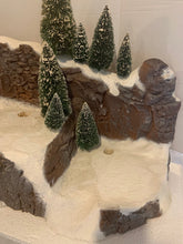 Load image into Gallery viewer, Retired Dept 56- Village Accessories &quot;Mountain - Large&quot; 

