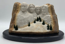 Load image into Gallery viewer, Dept 56- American Pride Collection &quot;Mount Rushmore&quot;
