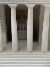 Load image into Gallery viewer, Department 56- American Pride Collection &quot;The Lincoln Memorial&quot;
