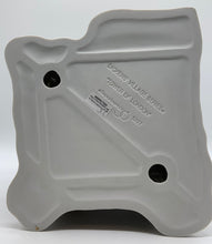 Load image into Gallery viewer, Dept 56- Dickens' Village "Tower of London"
