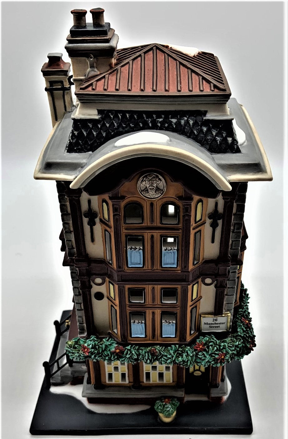 Dept 56- Dickens' Village "The Red Lion Pub"