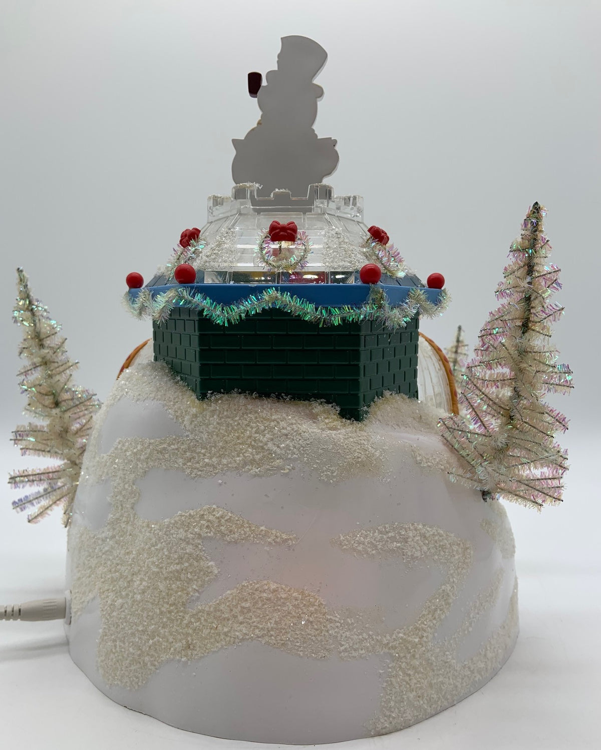 Dept 56- North Pole "Frosty's Sleds N' Saucers"