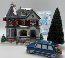 Load image into Gallery viewer, Dept 56- Snow Village &quot;1224 Kissing Claus Lane&quot;
