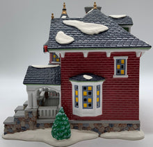 Load image into Gallery viewer, Dept 56- Snow Village &quot;1224 Kissing Claus Lane&quot;
