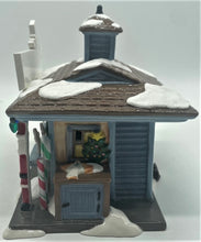 Load image into Gallery viewer, Dept 56- Snow Village &quot;Holiday Crafts&quot;
