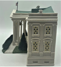 Load image into Gallery viewer, Retired Department 56- American Pride Collection &quot;The White House&quot;
