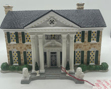 Load image into Gallery viewer, Dept 56- Snow Village &quot;Elvis Presley&#39;s Graceland&quot; Gift Set
