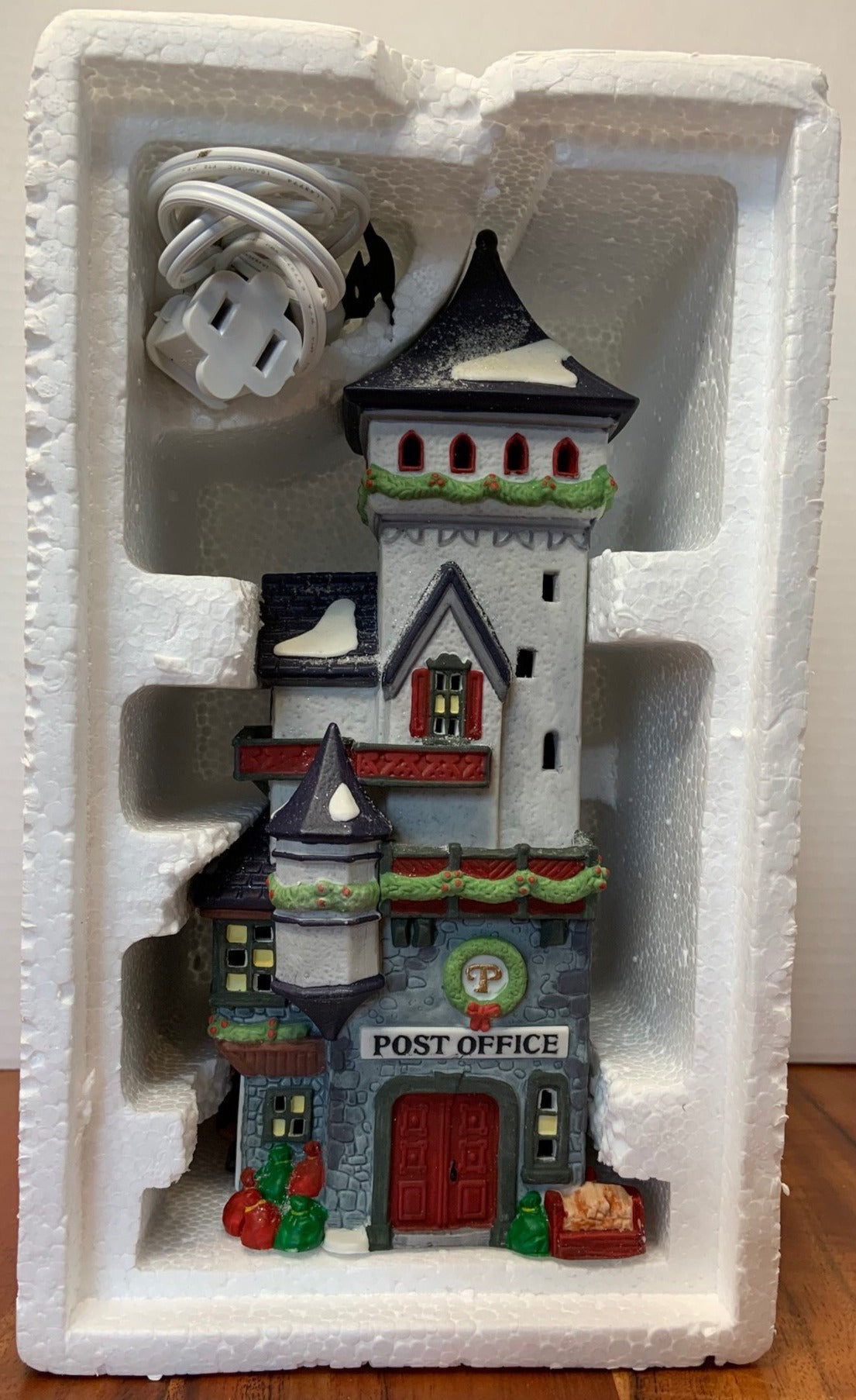 Retired Department 56 North Pole Village "Post Office"