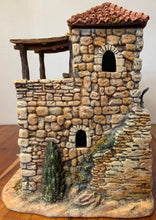 Load image into Gallery viewer, Department 56 Little Town of Bethlehem Innkeeper&#39;s Caravansary side
