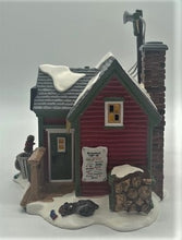 Load image into Gallery viewer, Dept 56- Snow Village &quot;Winter Park Warming House&quot;
