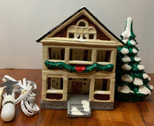 Load image into Gallery viewer, Department 56 Snow Village Ridgewood
