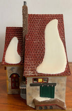Load image into Gallery viewer, Dept 56 Popcorn and Cranberry House side
