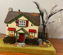 Load image into Gallery viewer, Dept 56 Snow Village Halloween &quot;Hauntsburg House&quot;
