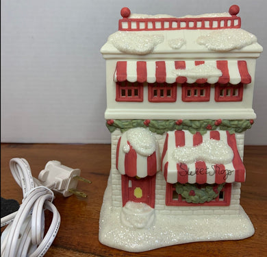 Dept 56 Simple Traditions Holly Lane Holly Lane Sweet Shop