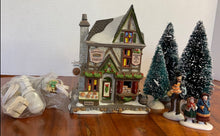 Load image into Gallery viewer, Department 56- Dickens' Village "Stratford Holiday Pies &amp; Tarts" Holiday Gift Set
