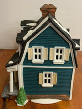 Load image into Gallery viewer, Retired Dept 56- New England Village &quot;Berkshire House&quot; side
