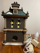 Load image into Gallery viewer, Retired Dept 56- Dickens&#39; Village &quot;Blenham Street Bank&quot;
